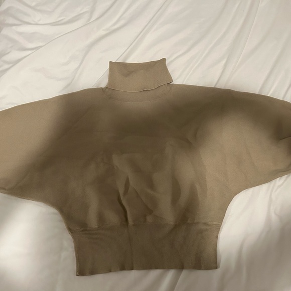 Babaton sculpt turtle neck - Picture 2 of 3